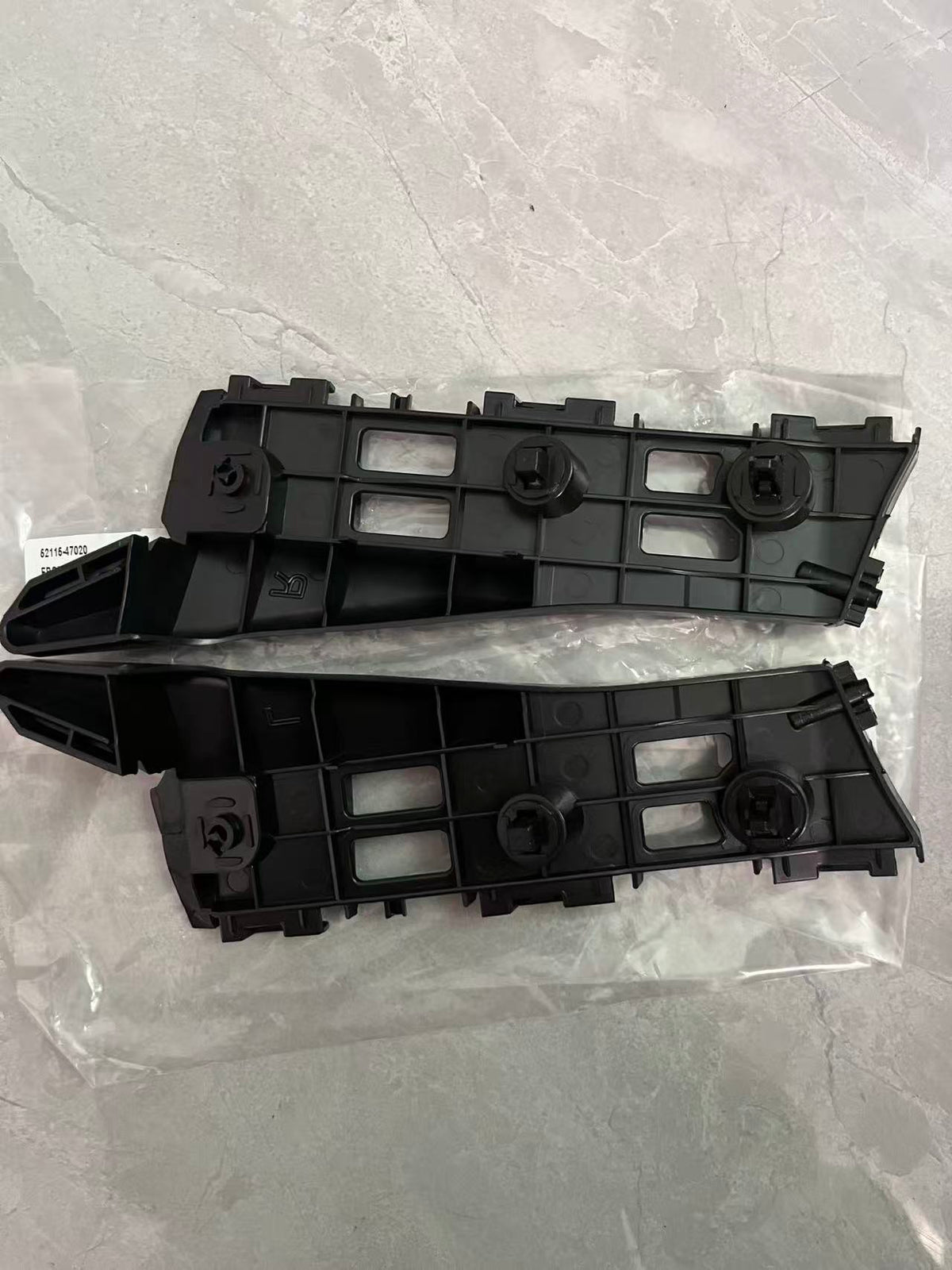 Toyota Prius NHW30 2012–2015 Right Front Bumper Retainer NZ